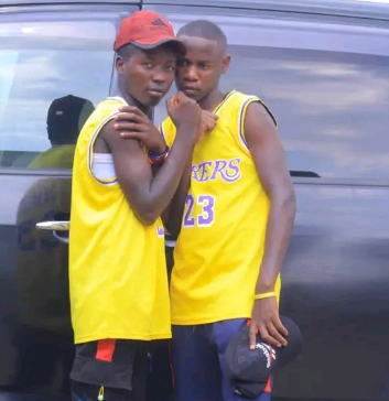Full Guyz